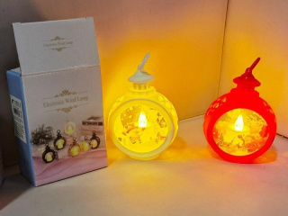 LAMPKA LED MOTYW ŚWIĄTECZNY Z ZAWIESZKĄ