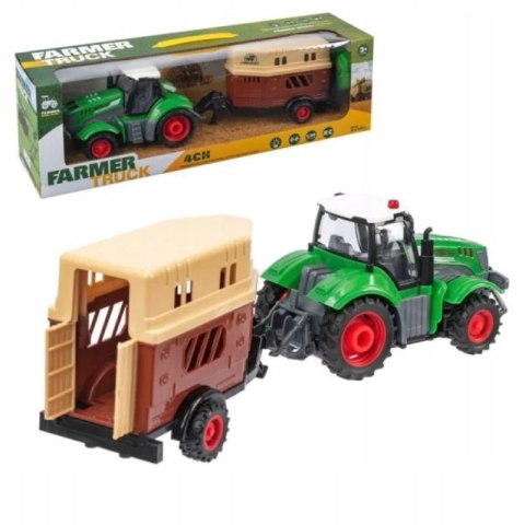 TRAKTOR NA RADIO Z PRZYCZEPĄ